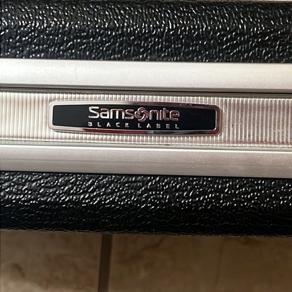 Samsung Black Label Women’s Micro Attaché Shoulder Handbag - Picture 5 of 9